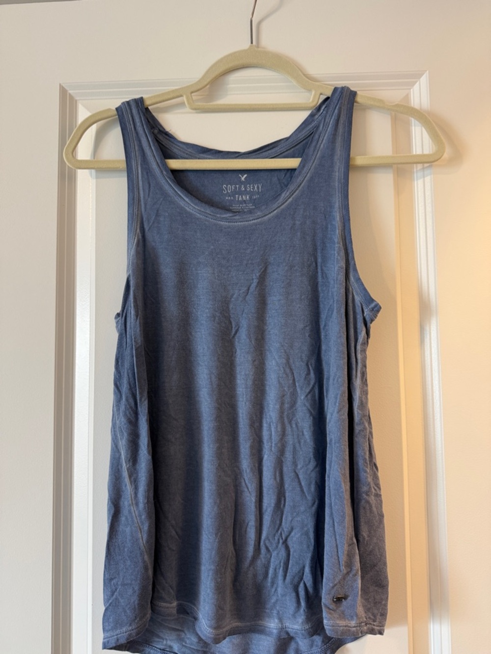 American Eagle Outfitters Blue Scoop Neck Tank Top